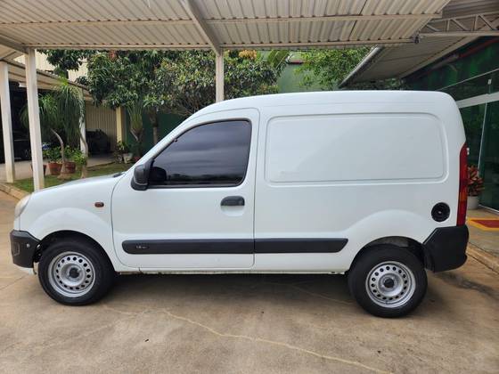 RENAULT KANGOO 1.6 EXPRESS 16V FLEX 4P MANUAL